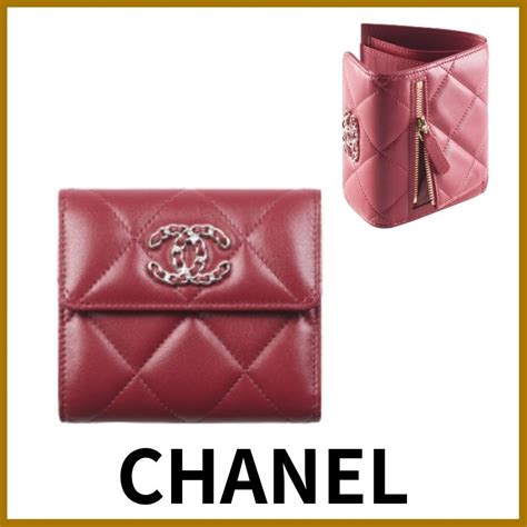 chanel folding wallet|Chanel wallet online store.